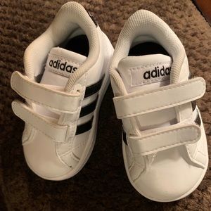 Like new! Toddler size 4 adidas shoes